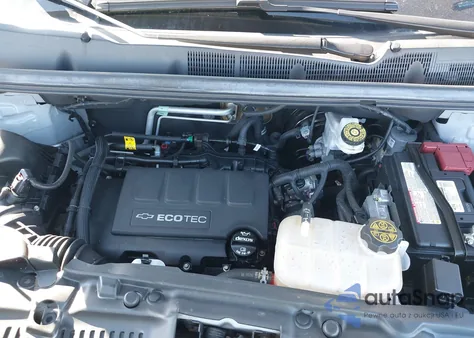 2020 Chevrolet Trax Fwd Lt z USA, uszkodzony, nr VIN KL7CJLSB0LB029045